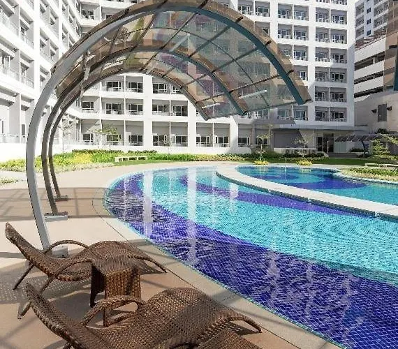 Luxury For Less Next To Bgc And Makati Cbd Apartment *