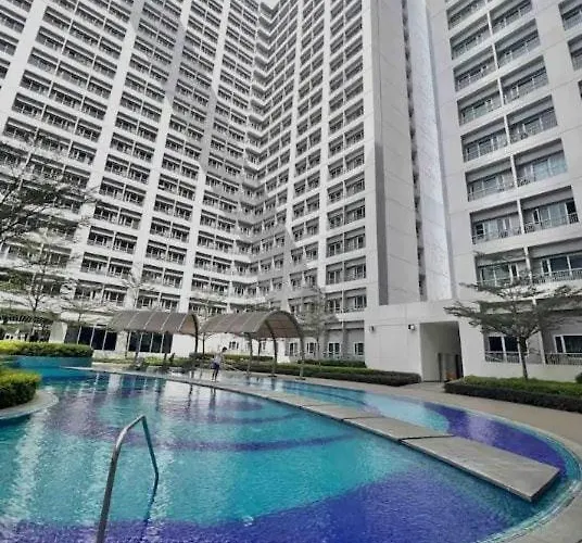Luxury For Less Next To Bgc And Makati Cbd *