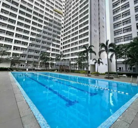 Apartment Luxury For Less Next To Bgc And Makati Cbd
